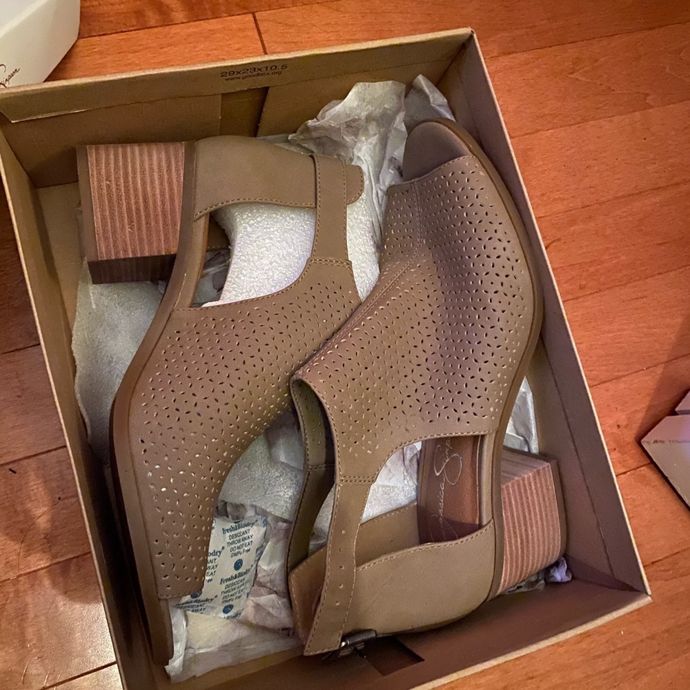 Jessica Simpson Heels